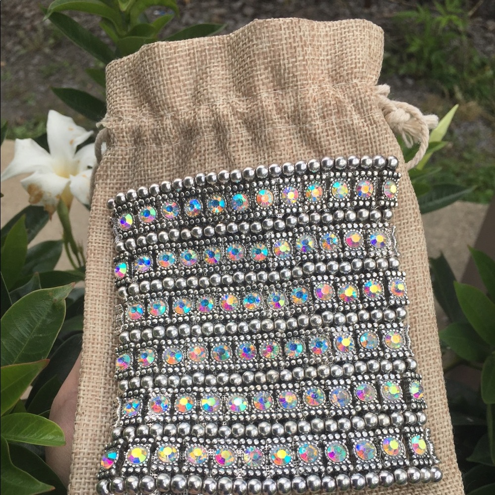 🆕💎Rhinestone wristlet 💎